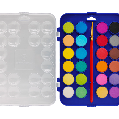 Estojo azul com 24 tintas aguarela coloridas e pincel em fundo branco