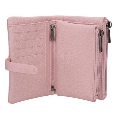 Carteira rosa clara aberta com vários compartimentos e fechos