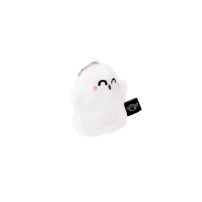 Chaveiro de peluche em forma de fantasma branco com rosto sorridente