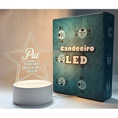 Candeeiro LED com base branca e estrela em acrílico com texto para pai