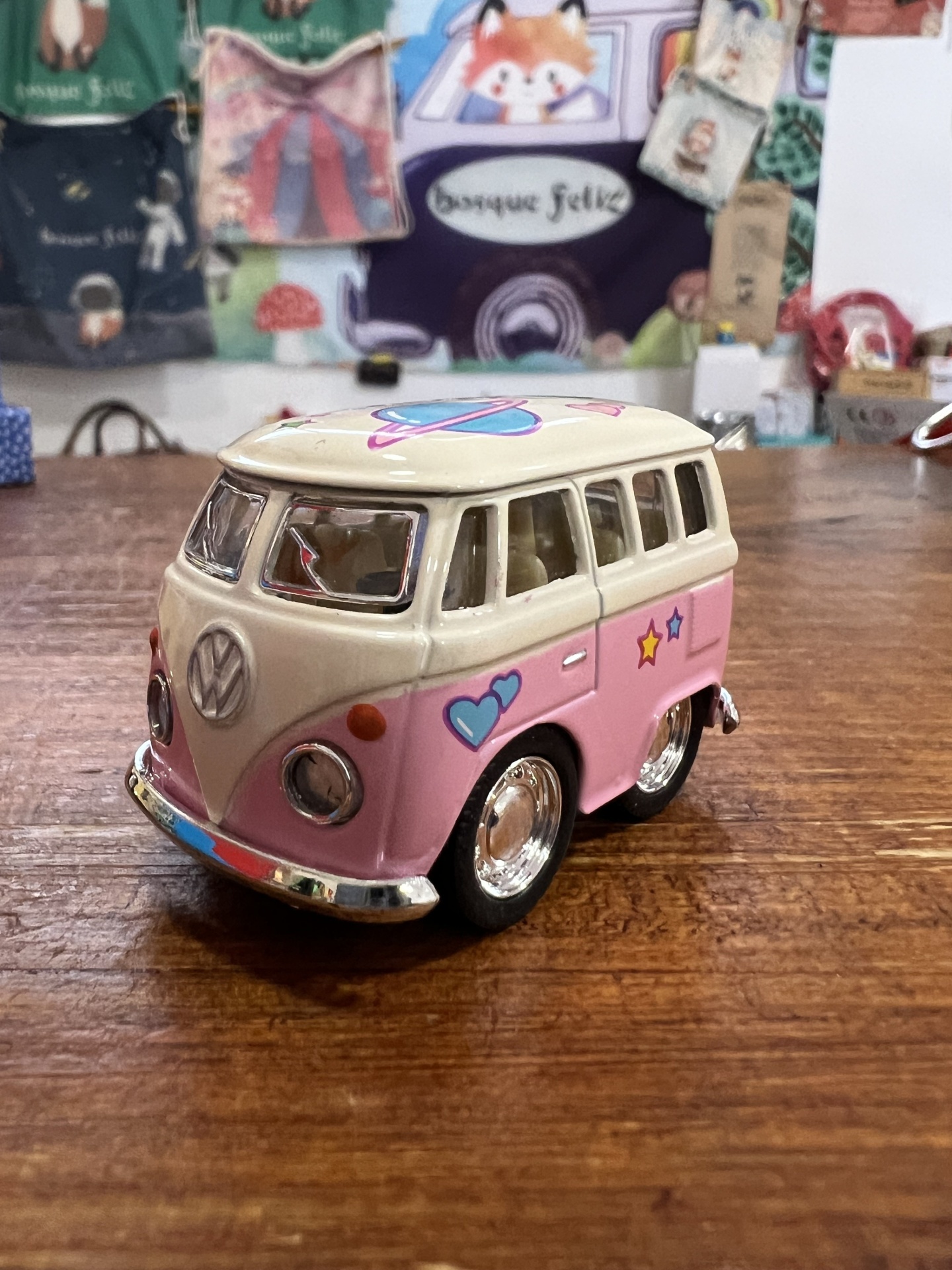 Pão de Forma Universo Rosa | Carro Miniatura Pão de Forma Universo Rosa | Carro Miniatura