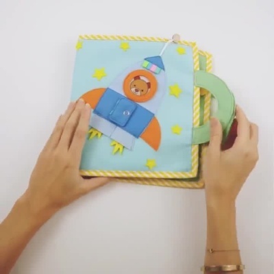 Aventura no Espaço Livro Sensorial | Quiet Book
