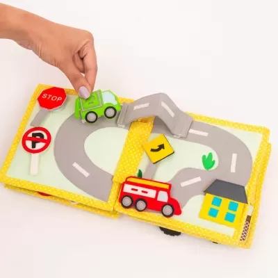 Escavadora | Livro Sensorial | Quiet Book