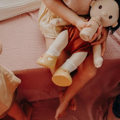 Sapatos Amarelos | Dinkum Doll