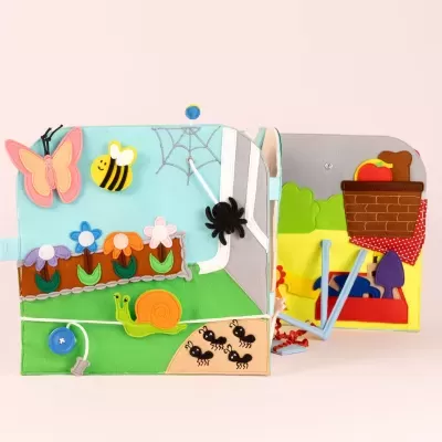 Ao Ar Livre Livro Sensorial | Quiet Book