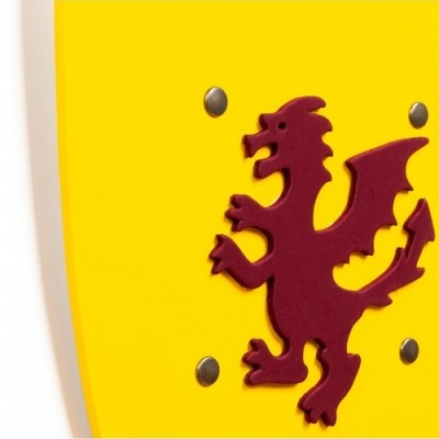 Escudo Amarelo de Cavaleiro/a