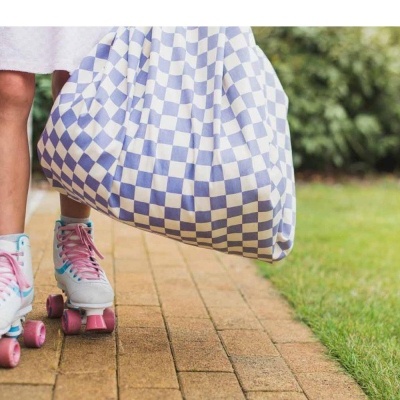 Vichy Lilás Tapete de Atividade Reversível | Saco Play & Go