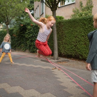 Jogo do Elástico | BS Toys