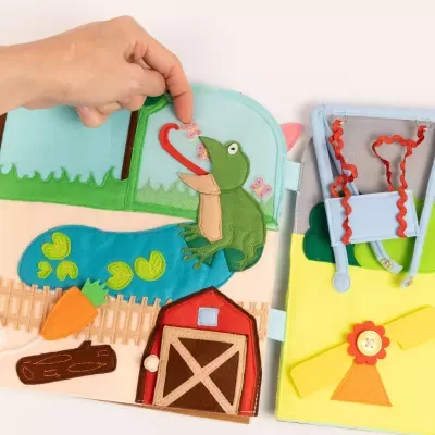 Ao Ar Livre Livro Sensorial | Quiet Book