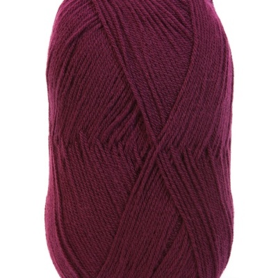 Novelo de fio de lã cor vinho, Cor 764