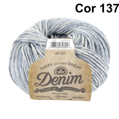 Novelo de fio de algodão DMC Denim cor 137 com rótulo castanho