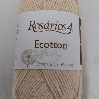 Novelo de fio de algodão Rosários 4 Ecotton cor bege claro com rótulo branco e texto castanho