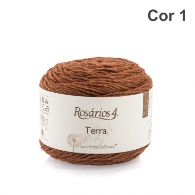 Novelo de fio de lã castanho Terra da Rosários 4 em fundo branco