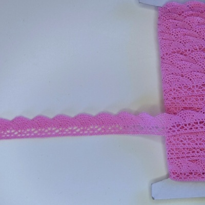Rolo de renda rosa com padrão ondulado e texto 'Renda 6'