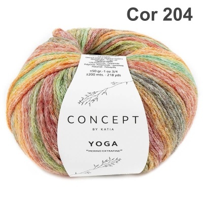 Novelo de lã colorida em tons pastel com etiqueta branca