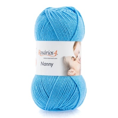 Novelo de lã azul claro com rótulo Rosários 4 Nanny