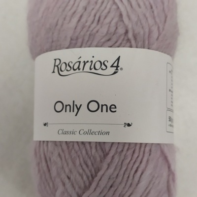 Novelo de lã rosa clara com etiqueta Rosários 4, Only One, Classic Collection
