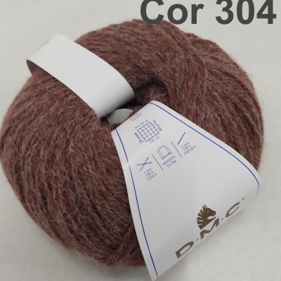 Novelo de lã castanha com etiqueta DA MONICA cor 304
