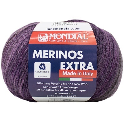 Novelo de lã Merinos Extra roxo da Mondial