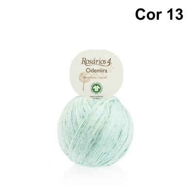 Novelo de fio verde claro Rosários 4 Odemira cor 13 com etiqueta e selo orgânico