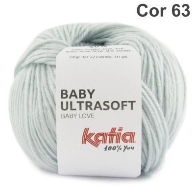 Novelo de lã azul claro Baby Ultrasoft Katia com etiqueta branca