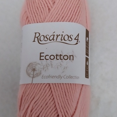 Novelo de fio cor de rosa claro com etiqueta Rosários 4 Ecotton Cor 105