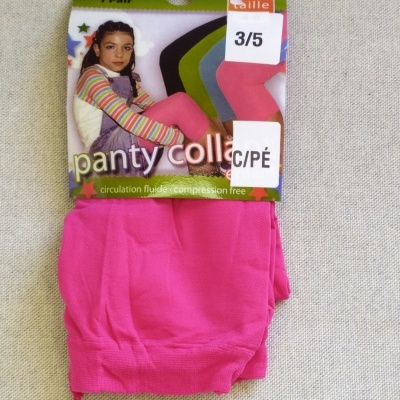 Meia-calça rosa choque para criança com embalagem colorida e imagem de menina