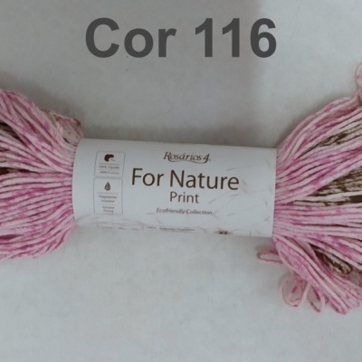 Novelo de fio rosa e castanho com rótulo For Nature Print Cor 116
