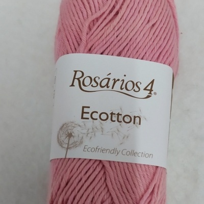Novelo de lã ou algodão rosa com etiqueta Rosários 4 Ecotton e Cor 107