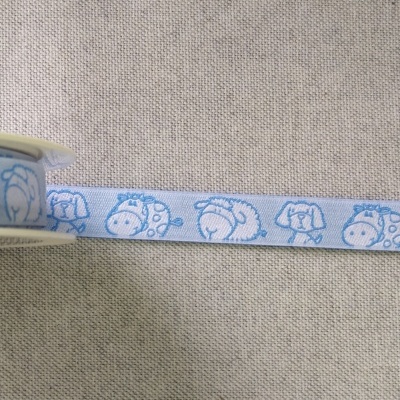 Fita decorativa azul com padrão de animais