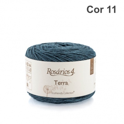Novelo de fio azul escuro Rosários 4 Terra Cor 11 com etiqueta branca