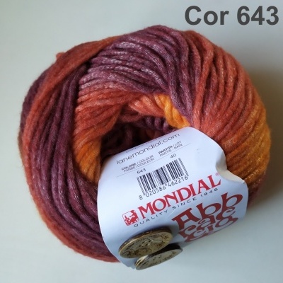 Novelo de lã multicolorida com etiqueta MONDIAL e código Cor 643