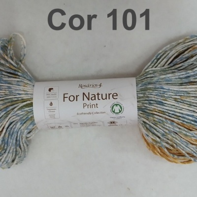 Novelo de fio multicolorido com etiqueta 'For Nature Print' e indicação 'Cor 101'