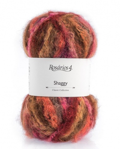 Novelo de lã felpuda multicolorida com etiqueta branca Rosários 4 Shaggy