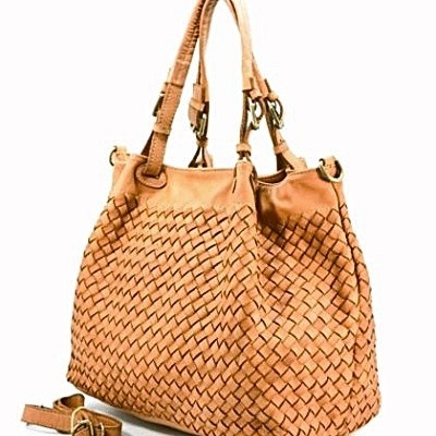 Mala de senhora camel com padrão trançado e alças