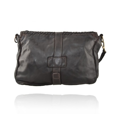 Bolsa de mão em pele castanha escura com faixa central detalhada