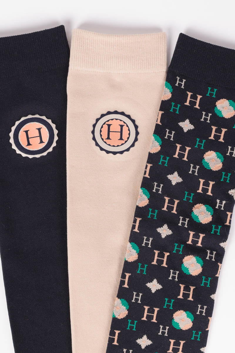 Meias HARCOUR Santia (3 pares) Três pares de meias com logótipo e padrão de letras H em diversas cores.