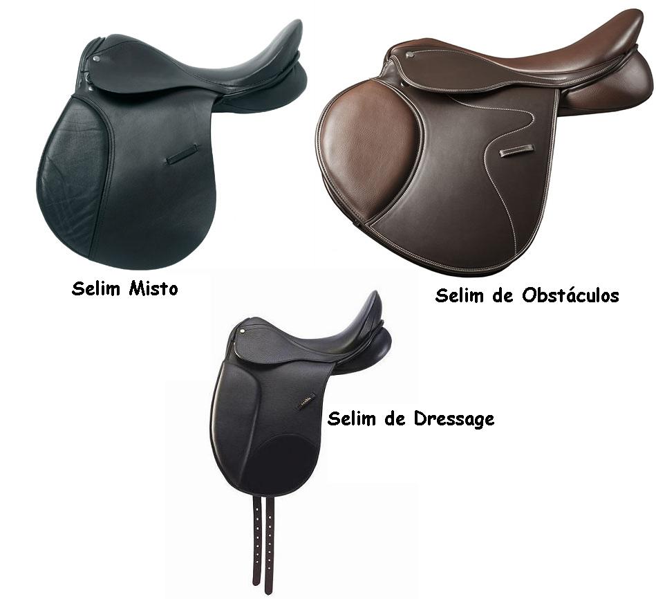 Três selins de equitação em diferentes estilos e cores sob fundo branco