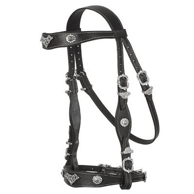 Cabeçada de cavalo preta em couro com adornos metálicos prateados