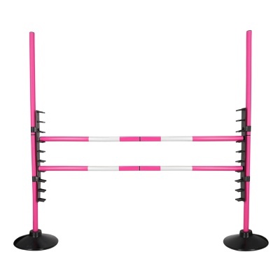 Obstáculo para treino de cavalos rosa e branco com suporte preto