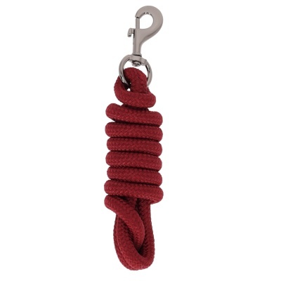 Argola de metal prateado com gancho e corda vermelha enrolada