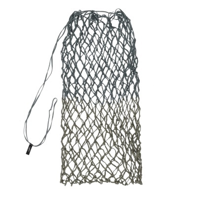 Saco de rede bicolor azul e cinzento com corda e etiqueta QTOP