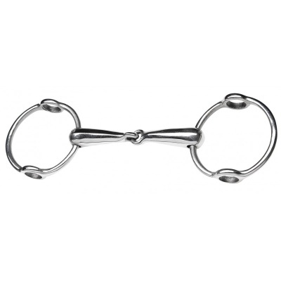 Freio de cavalo metálico prateado sobre fundo branco