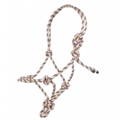 Cavalgadura feita de corda trançada com nós