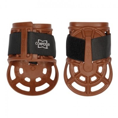 Protetores para patas de cavalo castanhos com tiras pretas ajustáveis em velcro e texto COMPOSIT