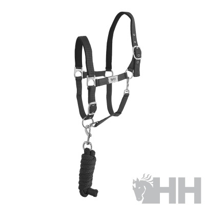 Cabresto para cavalo preto com corda e fivelas metálicas