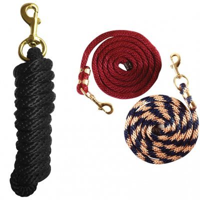 Três cabos de condução para animais em preto, vermelho e padrão espiral azul e bege com fechos dourados.