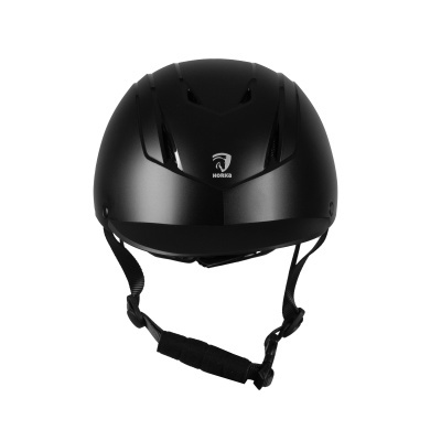 Capacete preto fosco para equitação com alças pretas e logotipo HORZE