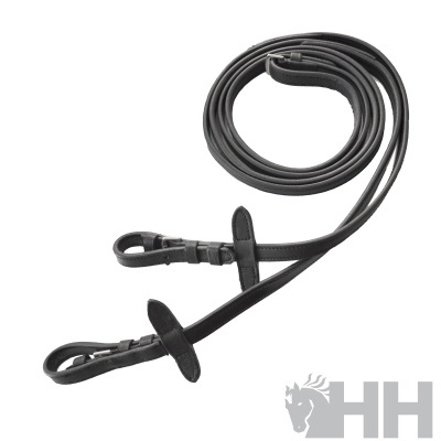 Rédea de equitação preta com fivelas e argolas sobre fundo branco