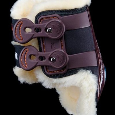 Aparelho proteção cavalo couro castanho pele sintética branca fechos roxos